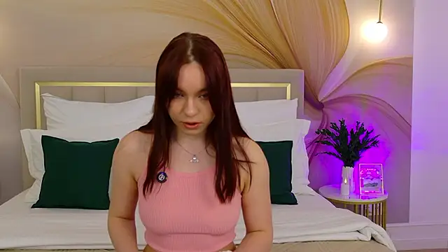 NoraHaynes online show from 03/04/26, 03:03