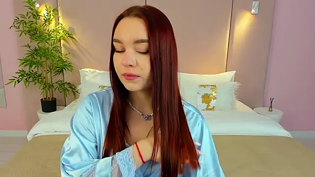 NoraHaynes online show from 11/15/25, 03:10