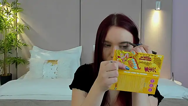 NoraHaynes online show from 01/13/26, 02:59