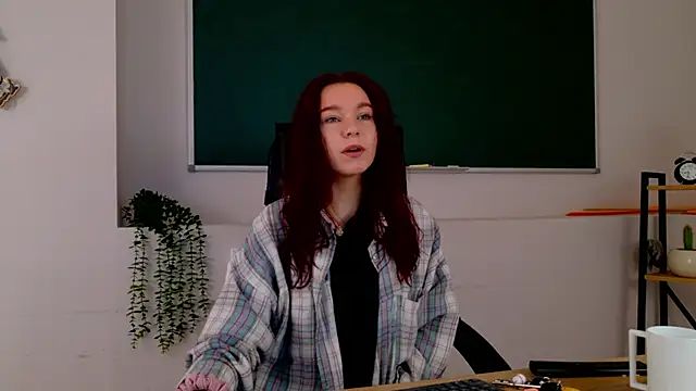 NoraHaynes online show from 06/16/26, 02:22