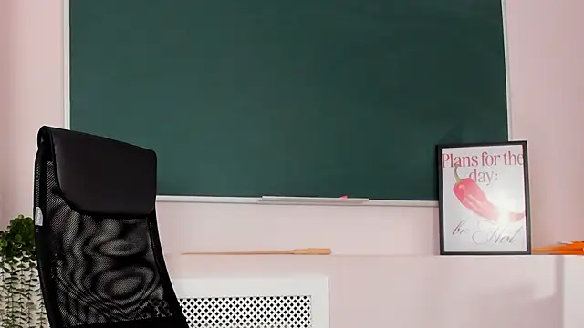 NoraHaynes online show from 04/16/26, 03:07