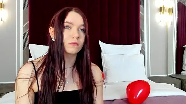 NoraHaynes online show from 02/20/26, 03:14