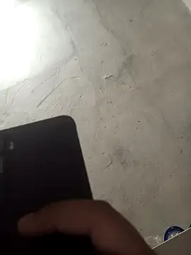 Snapshot of shalubhabhi69 chatting on 09/18/25, 06:11 shalubhabhi69 online show from 09/18/25, 06:11