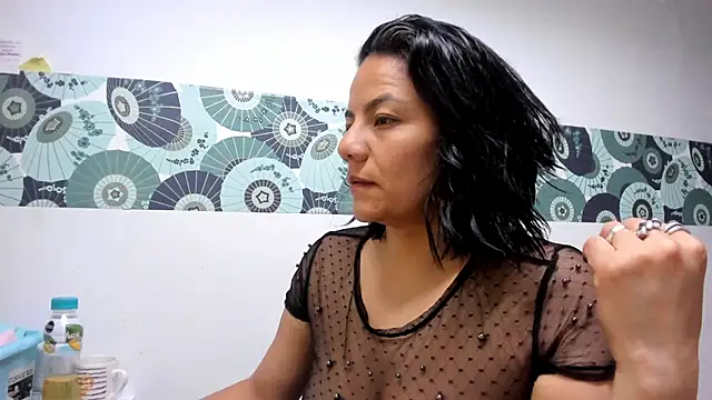 Snapshot of Megan_Milf__ chatting on 09/30/25, 12:00 Megan Milf online show from 09/30/25, 12:00