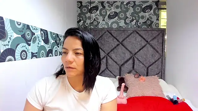 Snapshot of Megan_Milf__ chatting on 09/14/25, 12:05 Megan Milf online show from 09/14/25, 12:05