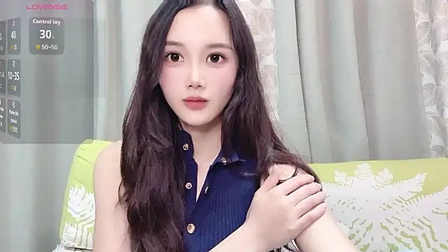 Aiyi909- online show from 04/15/26, 04:00