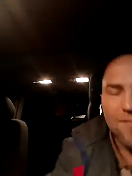 Snapshot of fbsinfo chatting on 10/13/25, 05:58 fbsinfo online show from 10/13/25, 05:58