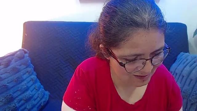 Snapshot of Linda_banks_ chatting on 11/05/25, 02:03 Linda banks online show from 11/05/25, 02:03