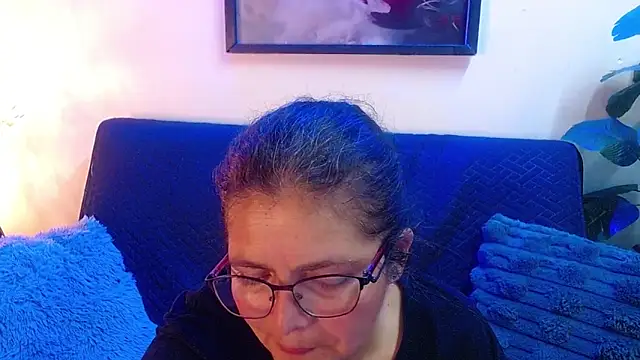 Linda banks  online show from 03/21/26, 02:02