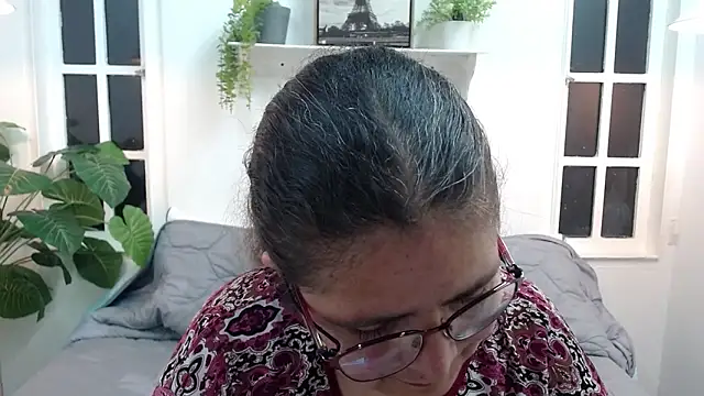 Linda banks  online show from 05/23/26, 01:26