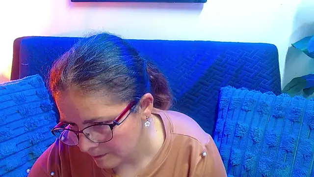 Linda banks  online show from 05/12/26, 01:02
