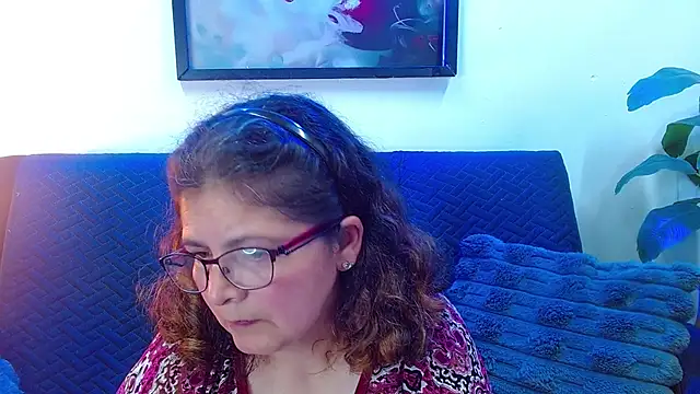 Snapshot of Linda_banks_ chatting on 10/23/25, 01:37 Linda banks online show from 10/23/25, 01:37