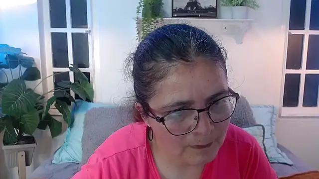 Linda banks  online show from 03/12/26, 01:33