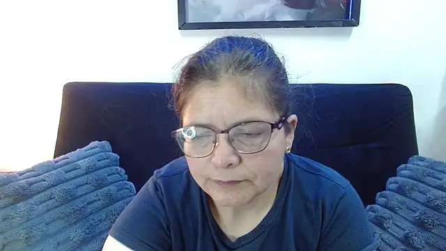Linda banks  online show from 09/12/25, 01:39