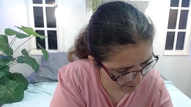 Linda banks  online show from 04/02/26, 01:35