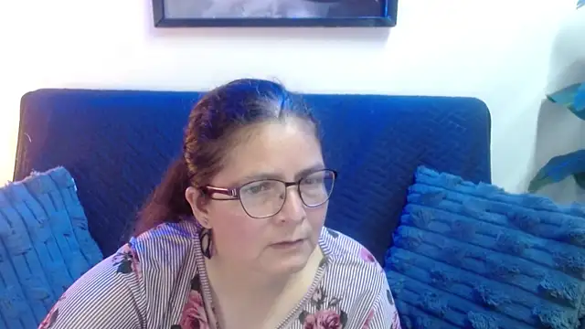 Linda banks  online show from 04/23/26, 01:34
