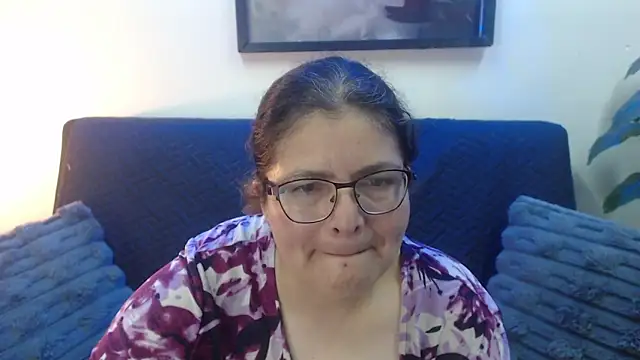 Snapshot of Linda_banks_ chatting on 11/07/25, 01:32 Linda banks online show from 11/07/25, 01:32