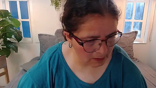 Snapshot of Linda_banks_ chatting on 11/25/25, 08:53 Linda banks online show from 11/25/25, 08:53