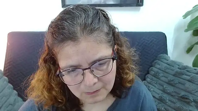 Linda banks  online show from 09/21/25, 01:22