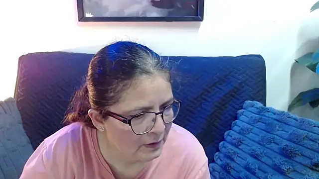 Linda banks  online show from 06/05/26, 01:54