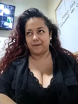 sophimyllers online show from 04/22/26, 12:17