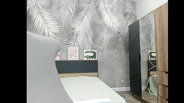 flooora 0 online show from 11/29/25, 02:01