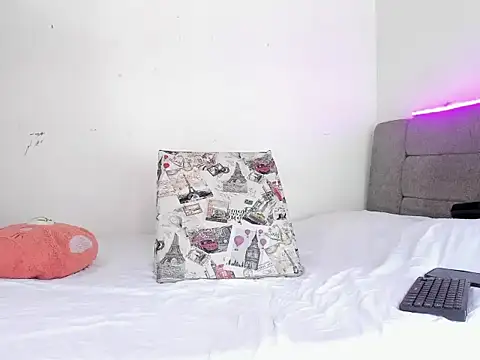 Edy coltt online show from 09/11/25, 01:33