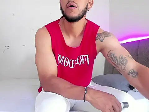 Edy coltt online show from 09/21/25, 01:49