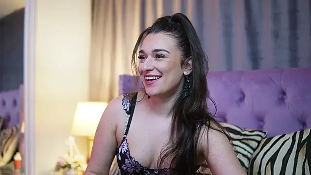 EmmaDallas online show from 11/26/25, 07:14