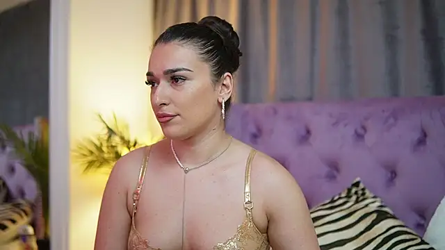 EmmaDallas online show from 11/13/25, 09:08