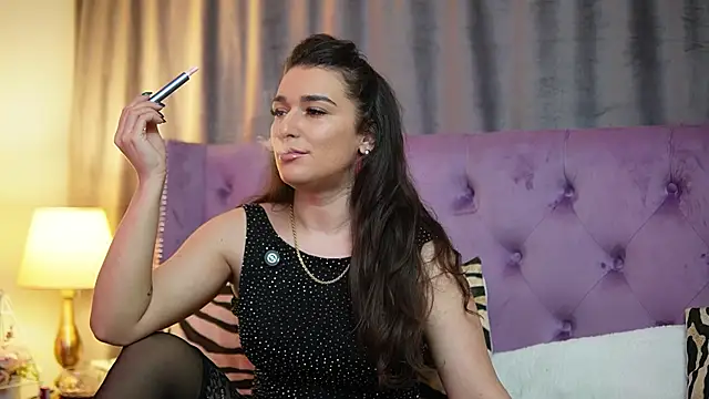 EmmaDallas online show from 12/20/25, 07:17