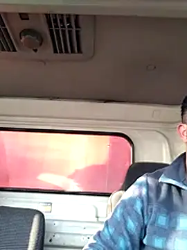 Aliyeni1 online show from 12/18/25, 01:15