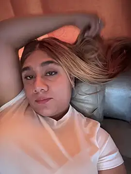 ChannelConnor  online show from 12/01/25, 07:04