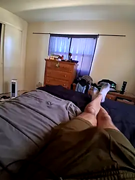 Snapshot of pullitoff chatting on 02/06/26, 03:30 pullitoff online show from 02/06/26, 03:30