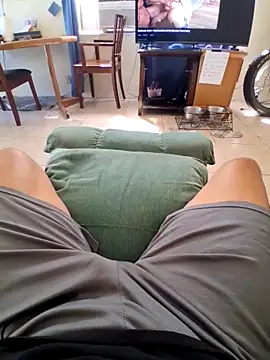 Snapshot of pullitoff chatting on 03/02/26, 04:36 pullitoff online show from 03/02/26, 04:36