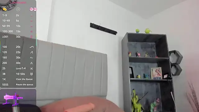 Scarlett21   online show from 11/07/25, 04:39