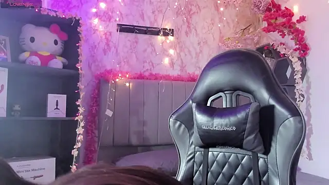 Scarlett21   online show from 02/24/26, 08:53