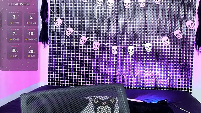 Rose 72 online show from 11/06/25, 08:24