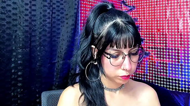 Rose 72 online show from 12/13/25, 08:04