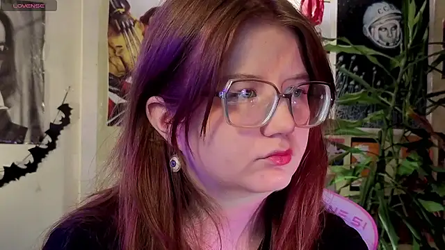 Sienna-Cow online show from 12/02/25, 11:01