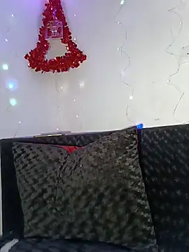 Julieta Big online show from 12/18/25, 09:58