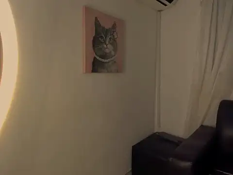 nahomy ryans online show from 11/29/25, 09:15