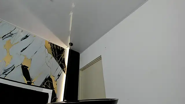 Snapshot of SweetCata_ts chatting on 10/02/25, 10:02 SweetCata ts online show from 10/02/25, 10:02