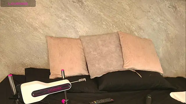 Dixie grey1 online show from 11/11/25, 02:45