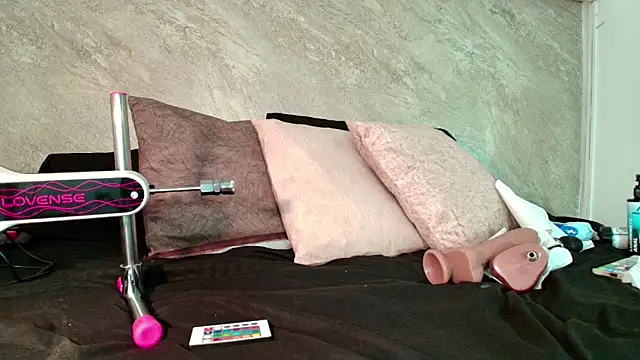 Dixie grey1 online show from 04/14/26, 02:11