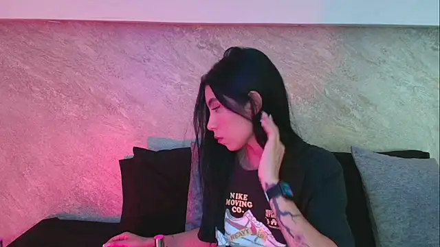 Dixie grey1 online show from 11/14/25, 02:21