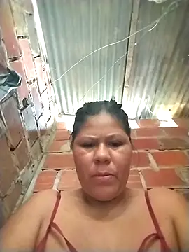 hotmom33 online show from 12/02/25, 12:18