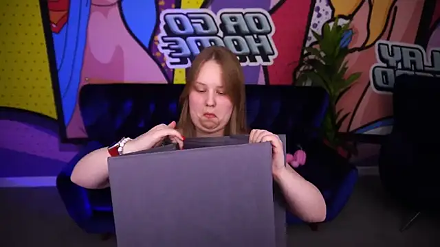 CrystallPaws online show from 11/04/25, 08:12