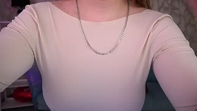 CrystallPaws online show from 04/21/26, 05:47