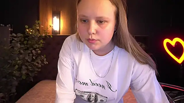 CrystallPaws online show from 05/21/26, 05:49